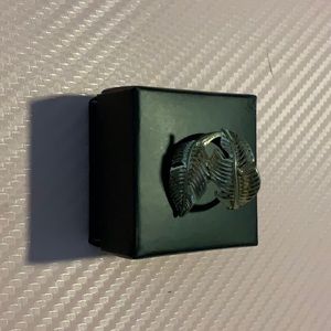 Avon Golden Eagle Ring Size 6